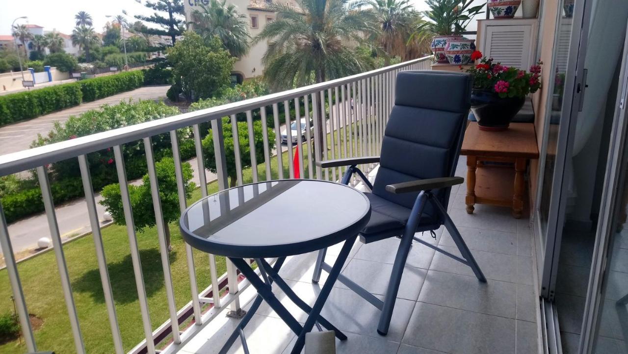 Marinas Playa 90 M Apartment
